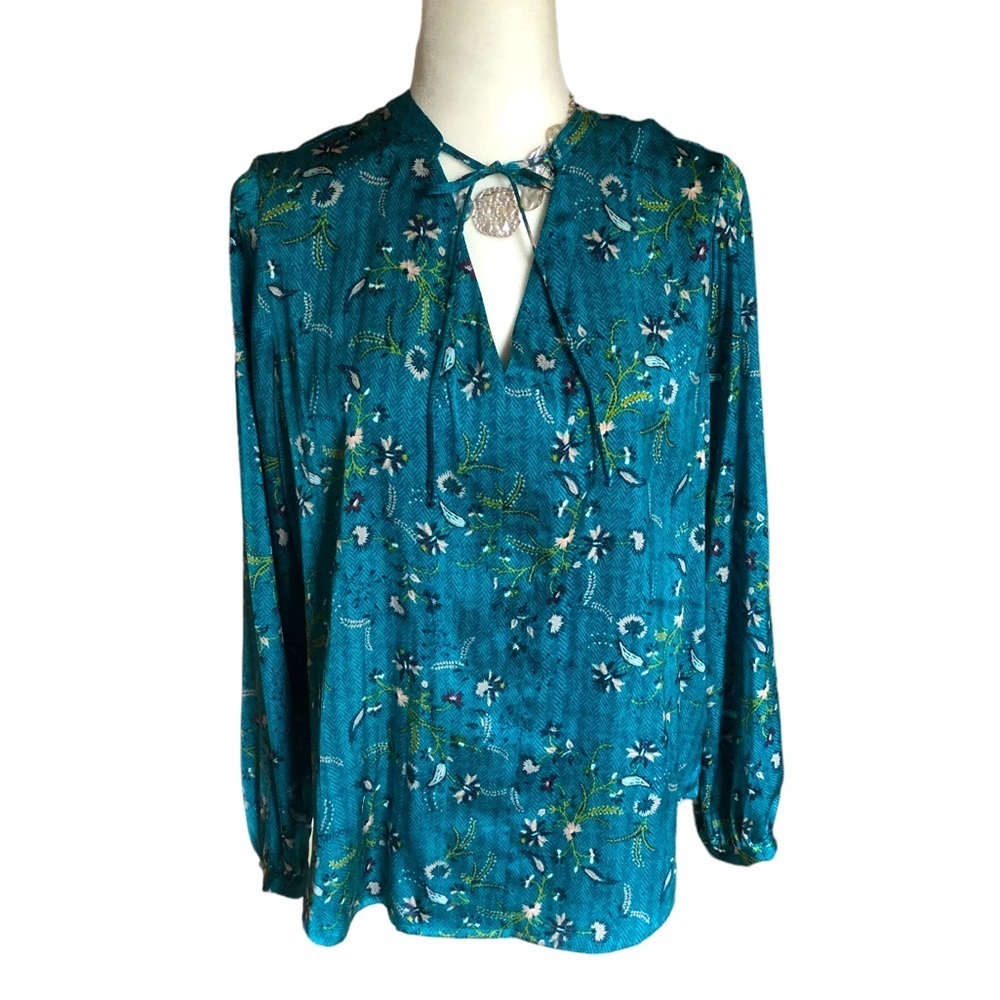 🌻 4/$25 Liz Claiborne Teal, Floral Keyhole Blouse